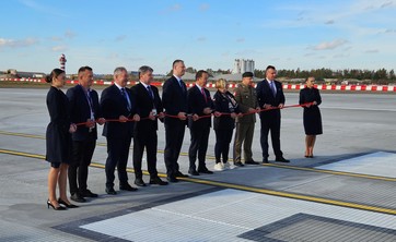 Otwarcie zmodernizowanego pasa startowego w porcie lotniczym Rzeszów–Jasionka,
