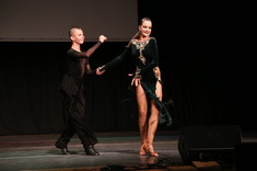 [FOTO] Na Politechnice Rzeszowskiej rozpoczęto XX jubileuszową edycję Polonijnego Studium Choreograficznego