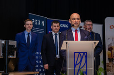 [FOTO] Minister Piotr Naimski otrzymał nagrodę im. Ignacego Łukasiewicza